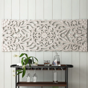 Kelly Clarkson Wood Wall Medallion