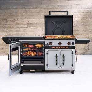 Blackstone Bronco 3-Burner Griddle Smoker & Prep Cart