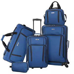 Tag Freehold 5-Piece Softside Spinner Luggage Set