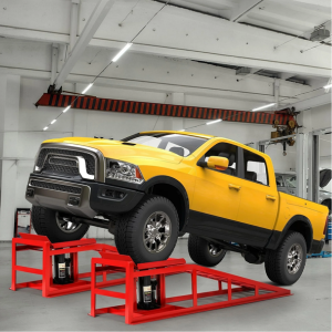 Heavy-Duty 2-Pack Hydraulic Car Ramps