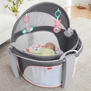 Fisher-Price Portable Bassinet On-The-Go Baby Dome
