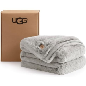 UGG 70