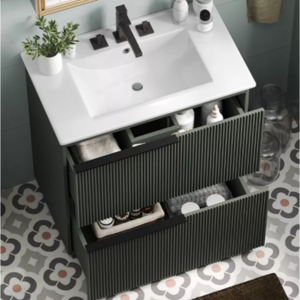 Christopher Knight 30